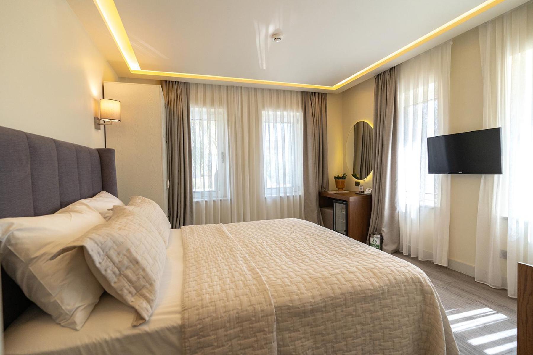 Casa Luna Hotel - Adult Only Алакати Екстериор снимка