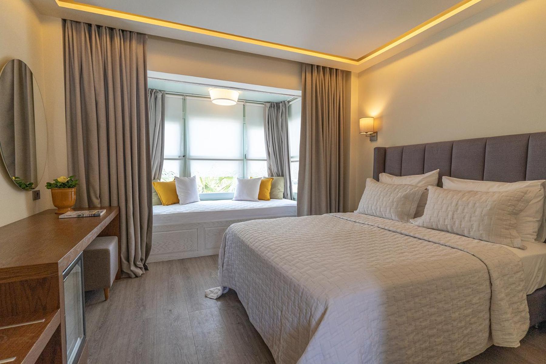 Casa Luna Hotel - Adult Only Алакати Екстериор снимка
