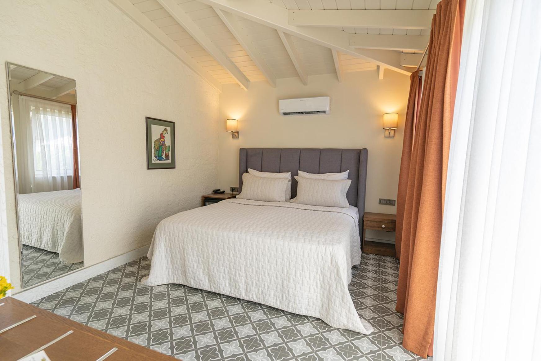 Casa Luna Hotel - Adult Only Алакати Екстериор снимка