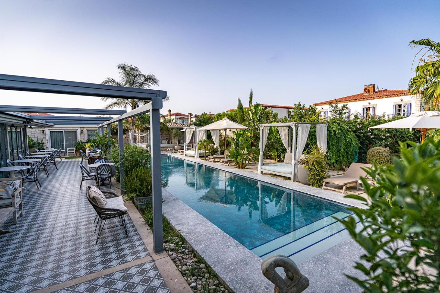 Casa Luna Hotel - Adult Only Алакати Екстериор снимка